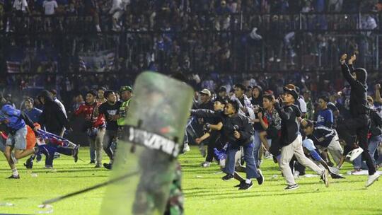 Bukan untuk Tawuran, Ini Fungsi Adanya Supporter Bola Bagi Team yang Dibela