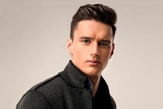 7 Potongan Rambut Cowok Paling Nge-Trend Di 2022! Ada Potongan Rambutmu Gak?