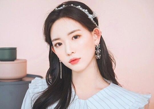 Karena Cinta Itu Buta (Kakak Yang Cantik)