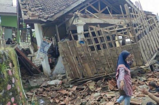 Kekuatan Gempa Cianjur Tidak Besar, Tapi Cukup Merusak! Kok Bisa? Ini Penyebabnya!