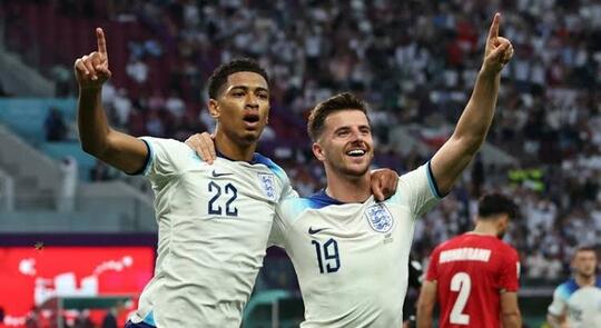 Inggris Mengajarkan Iran Caranya Bermain Bola Dengan Baik Dan Benar!