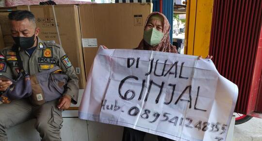 Anak Terjerat Pinjol, Seorang Ibu di Tuban Rela Jual Ginjal Untuk Membayar Utang
