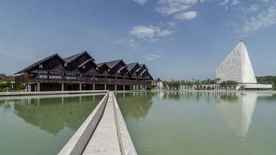 Hampir Terlupakan, Berikut 5 Rumah Adat Indonesia yang Dirancang Anti Gempa Bumi