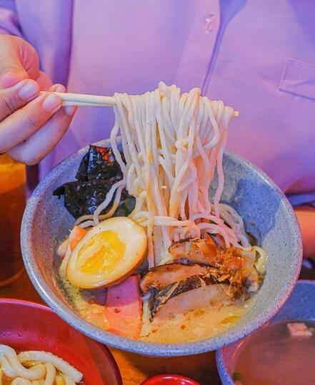 Menikmati Japanese Street Food Ambience Di Kota Solo