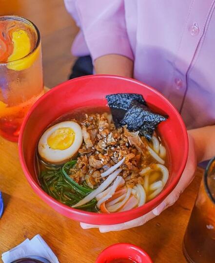 Menikmati Japanese Street Food Ambience Di Kota Solo
