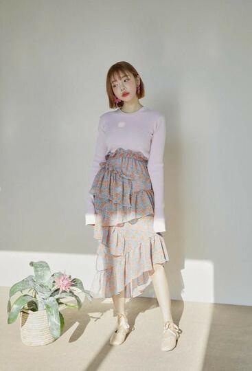WAJIB PUNYA! 5 Model Rok ala Korea yang Bikin Gaya Kamu Makin STYLISH