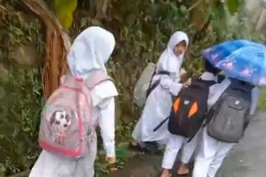 5 Konten Prank Terbodoh Dan Kontroversial! Bikin Emosi Gan!