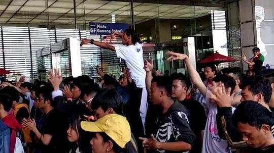 6 Tingkatan Penggemar Anime Sampai Ultra Wibu, Agan Masuk yang Mana?