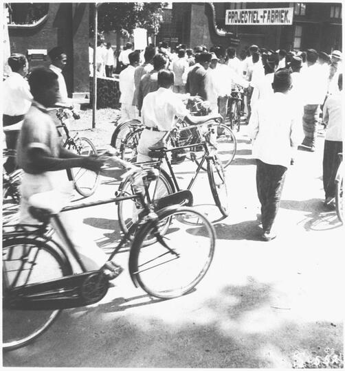 Pabrik Amunisi Dan Bom Di Bandung