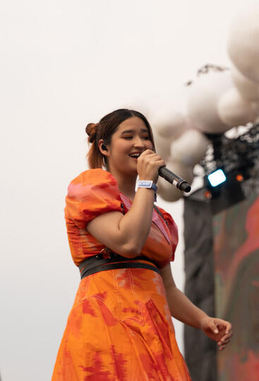 Keseruan HITC Jakarta 2022, Rich Brian & NIKI ‘Pulang Kampung’ Bawa Rombongan!