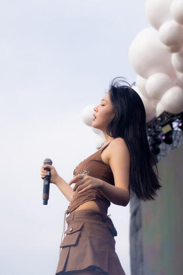 Keseruan HITC Jakarta 2022, Rich Brian & NIKI ‘Pulang Kampung’ Bawa Rombongan!