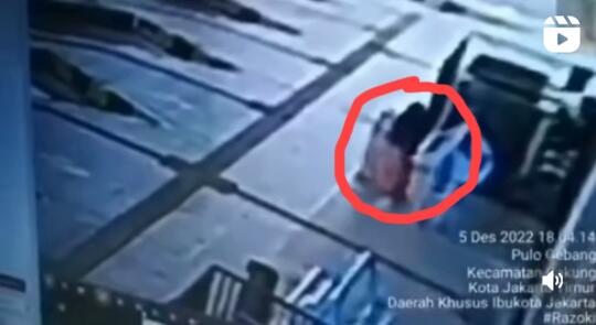 Hobi Bikin Tapi Tidak Mau Merawat? Awas, Ada Karma dari Membuang Bayi Kandung Sendiri