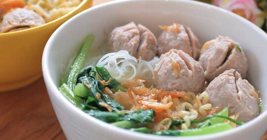 Tahu Nggak? Kalo Gak Semua yang Bulat Itu Bakso dan Gak Selamanya Bakso Itu Bulat