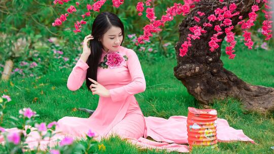 Mengapa Tidak Ada Warna Pink Dalam Urutan Warna Pelangi?