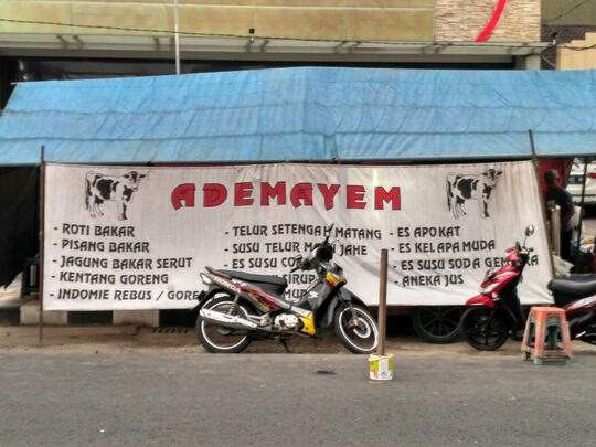 Viral Warung Jual Indomie Harga 41 Ribu Seporsi, Wajarkah Harga Segitu?