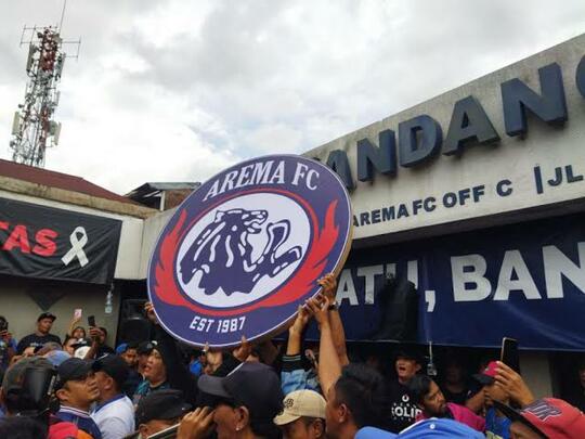 Wacana Arema Bubar Dinilai Hanya Gimmick, Benarkah Begitu?