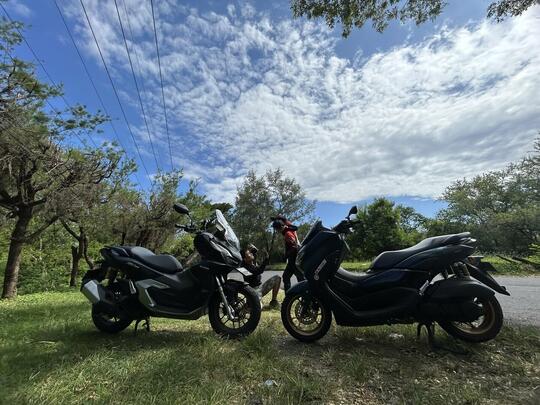 Kita Drag Race Lagi ADV 160 VS New Nmax, Jangan Baper!