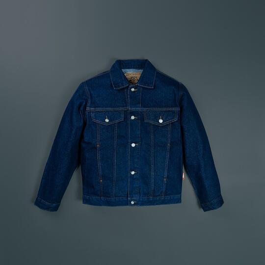 20 Rekomendasi Jaket Denim Lokal, Keren dan Kualitas Bagus!
