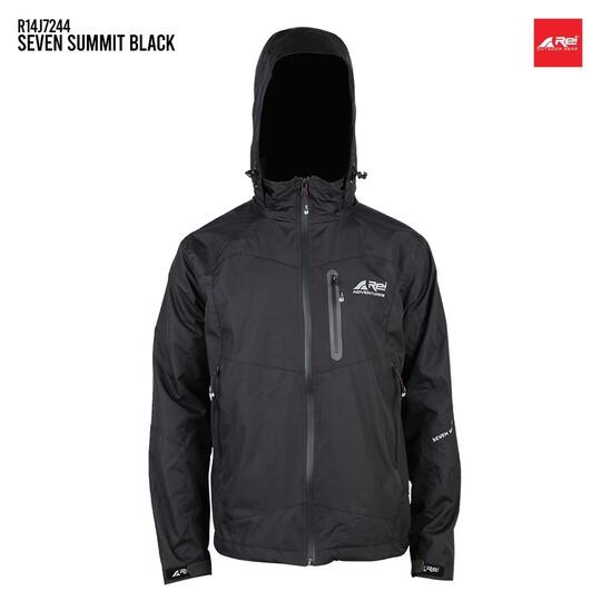 15 Rekomendasi Jaket Gunung Pria Merek Lokal, Buat yang Suka Mendaki