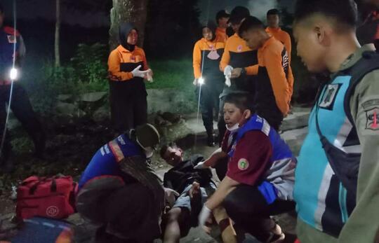 Minggu Pertama Ramadhan, Perang Sarung Memakan Korban! Satu Orang Mati Konyol!