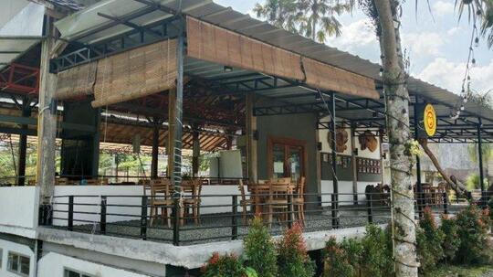 Heboh Warung Baso Digerebek karena Buka Siang Hari di Bulan Ramadhan, Apakah Perlu?