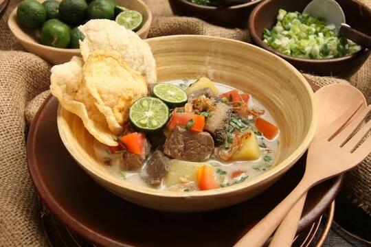 Nah Ini Dia! Kenapa Makanan Soto Bisa Hadir Di Indonesia!