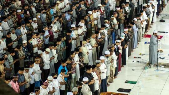 5 Alasan untuk Menolak Ajakan Bukber yang Sopan tapi Tidak Klise!