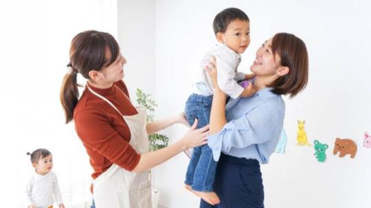 Yakin Titipkan Anak Pada Baby Sitter 100 Persen? Ini Resiko yang Akan Didapatkan!