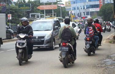 Tegur Pengendara Lawan Arah, Konten Kreator Ini Malah Diamuk Massa!