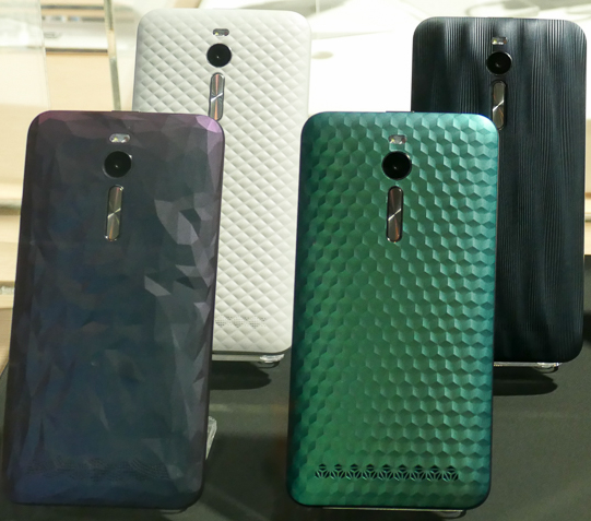 ASUS dikabarkan ingin membeli HTC