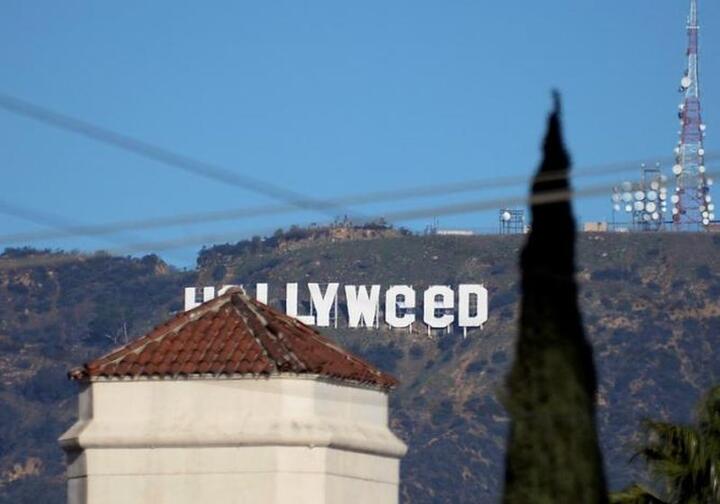 Pasca Tahun Baru, Tulisan Hollywood Tiba-Tiba Menjadi "Hollyweed"