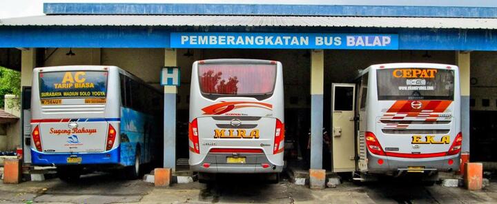 Inilah Bus-Bus "Raja Jalanan" Indonesia