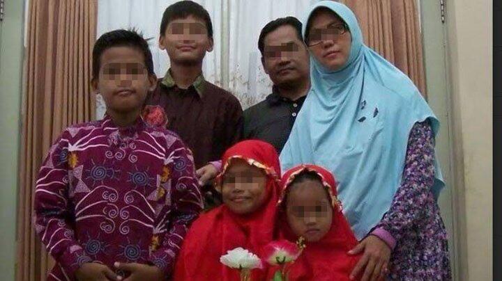 Tentang Iptu Auzar, Guru Ngaji yang Gugur Ditabrak Teroris