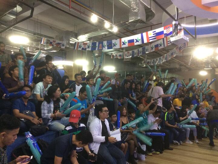 Pesta Bola Day 3 : Serunya Nobar di KASKUS Playground Daripada Kejebak Macet