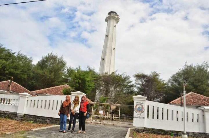 Aroma Mistis Parangtritis Semakin Menghipnotis Turis, 10 Pantai Ini Tak Kalah Eksotis